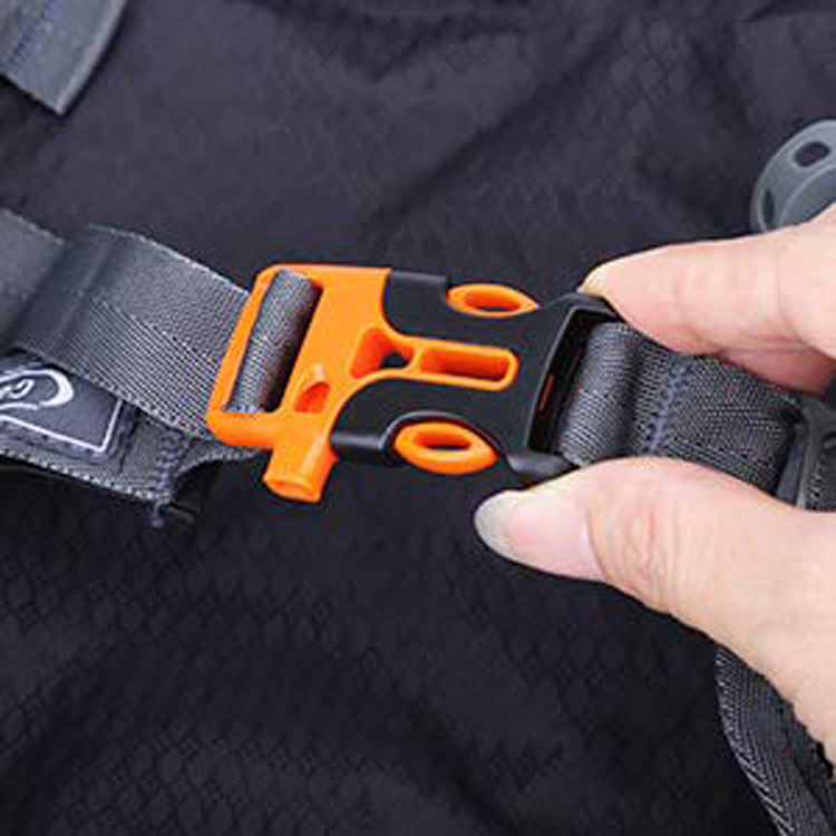Wasserdichter 35-Liter-Wanderrucksack. Leichter, faltbarer Reise-Tagesrucksack