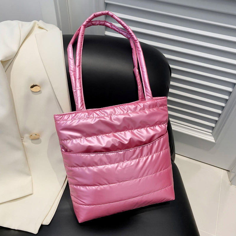 Wholesale 2023 New Fall Winter Metallic Nylon Quilted Bags Women Puffer Bag