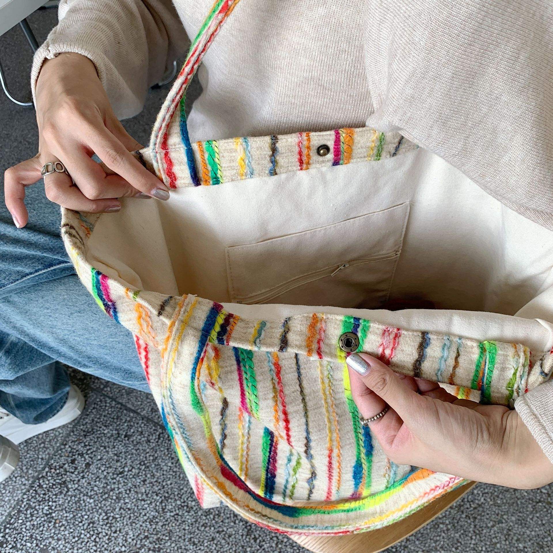 Korean version rainbow striped shoulder Ladies large capacity shopping bag casual tote bag