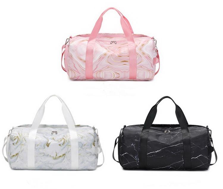 Customized Logo Large Capacity Girls PU Leather Sublimation Duffle Bags Gym Women Waterproof Sports Travel Duffel Bag